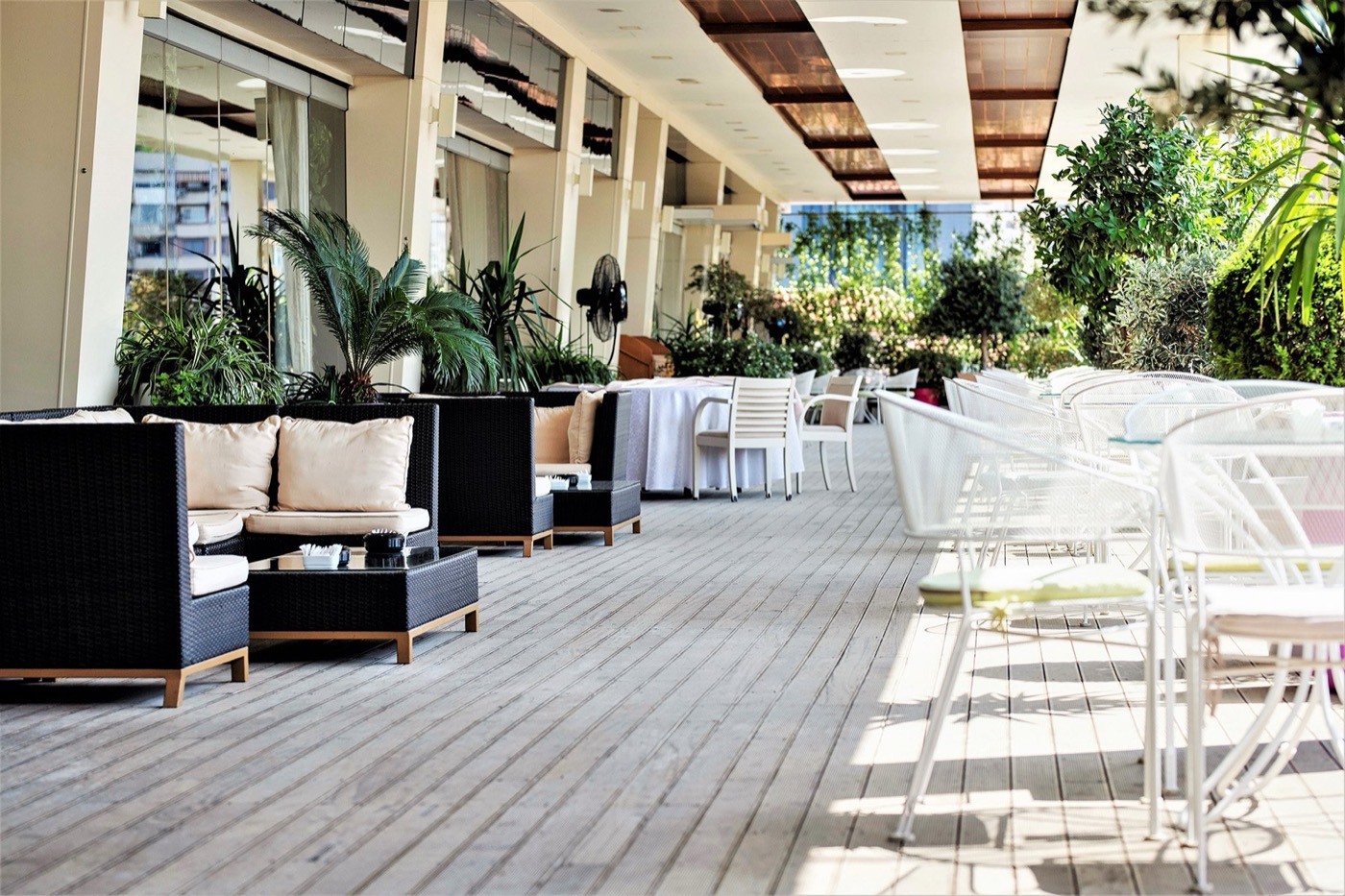 Kënd lounge në tarracë
